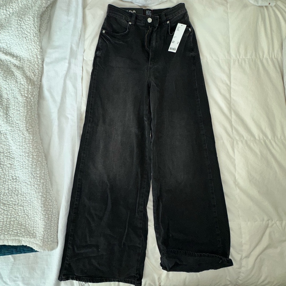 Bdg Urban Outfitters black womens wide leg flare jeans. Size 27.